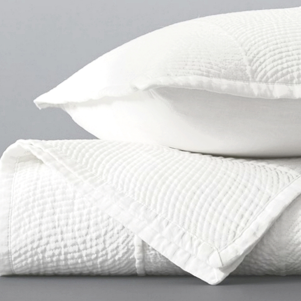 Williams Sonoma Lyra Linen King Coverlet MSRP $490